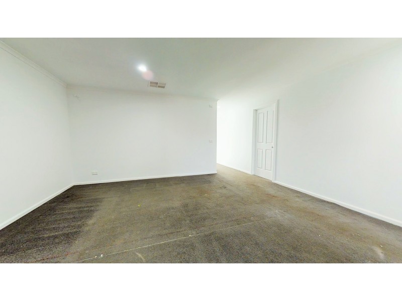 15 St George Park Drive, Kangaroo Flat VIC 3555