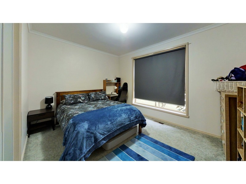 1/24 Retreat Road, Flora Hill VIC 3550