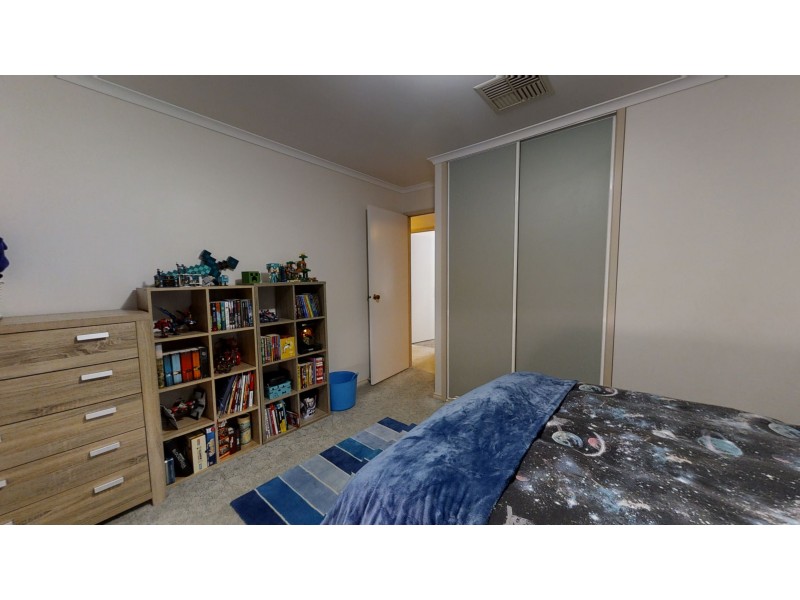 1/24 Retreat Road, Flora Hill VIC 3550