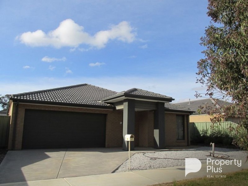 23 Sanctuary Boulevard, Maiden Gully VIC 3551