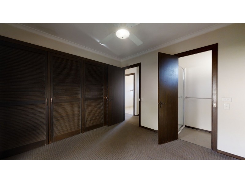 9 Willow Drive, Kennington VIC 3550