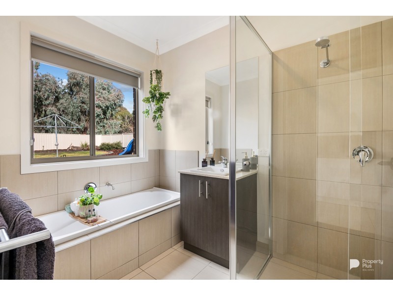 1A Rathbones Lane, Maiden Gully VIC 3551