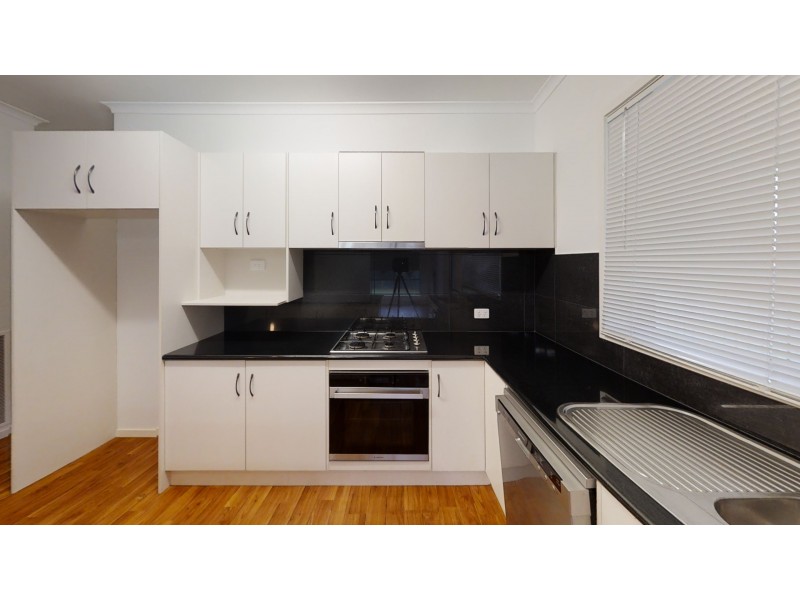 19 St George Park Drive, Kangaroo Flat VIC 3555