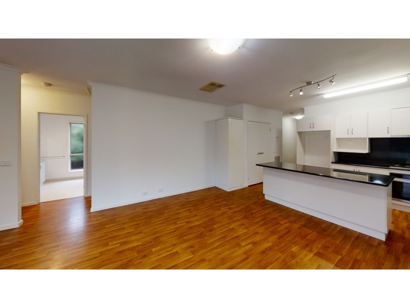 19 St George Park Drive, Kangaroo Flat VIC 3555