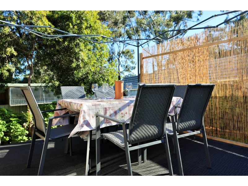 10 Bath Lane, Kangaroo Flat VIC 3555