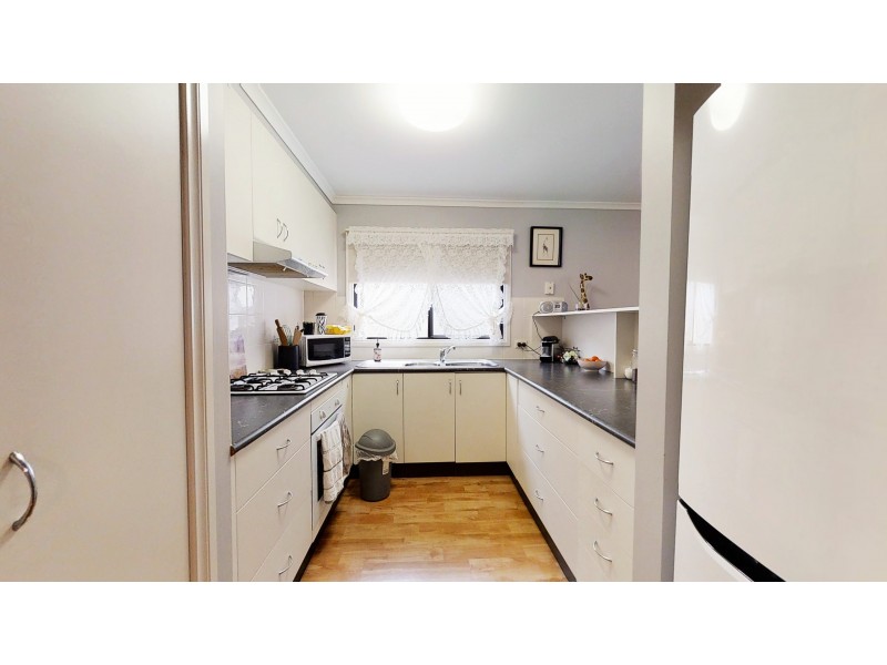 3/156A Olympic Parade, Kangaroo Flat VIC 3555