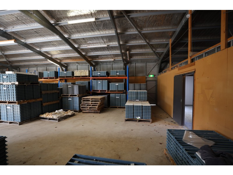 Shed 1/4 Fitt Court, East Bendigo VIC 3550