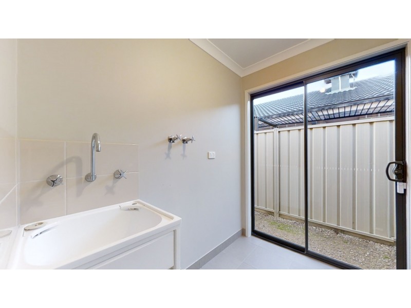 52 Garden Drive, Epsom VIC 3551