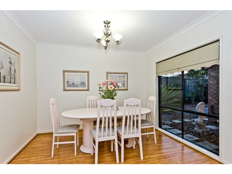 4 Outlook Place, Narangba QLD 4504