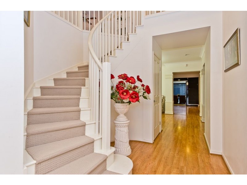 4 Outlook Place, Narangba QLD 4504