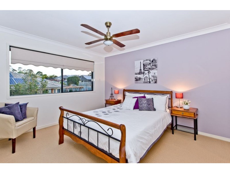 4 Outlook Place, Narangba QLD 4504