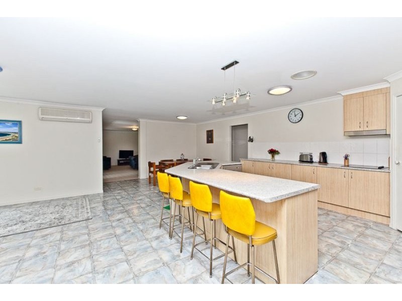 1 Tangerine Court, Narangba QLD 4504