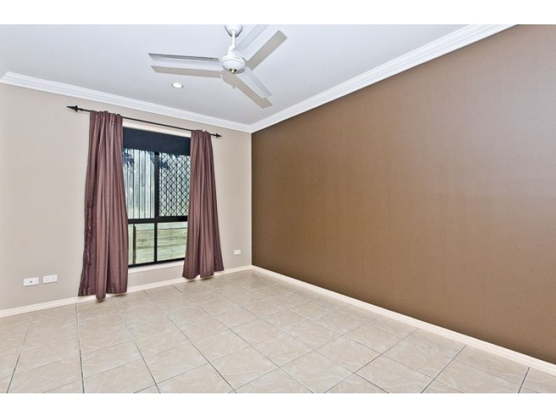 10 Placid Court, Narangba QLD 4504