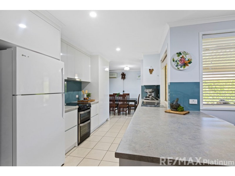 1 Topknot Court, Narangba QLD 4504