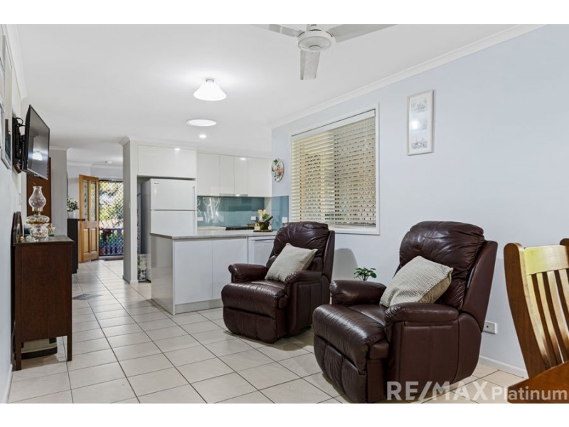1 Topknot Court, Narangba QLD 4504
