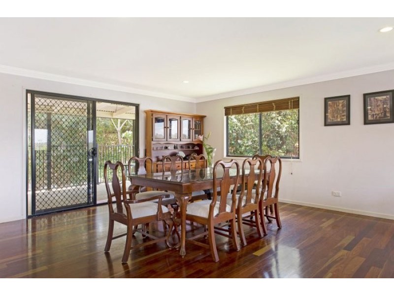 5 Midson Street, Petrie QLD 4502