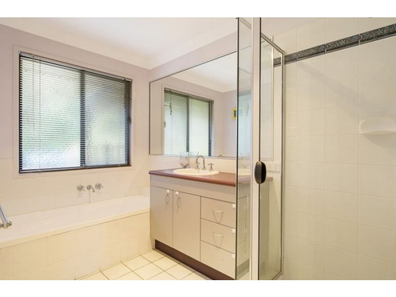 5 Midson Street, Petrie QLD 4502