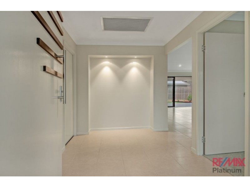 10 Rifle Range Road, Narangba QLD 4504