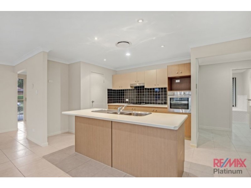 10 Rifle Range Road, Narangba QLD 4504