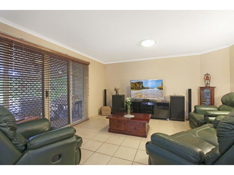 14 Clearview Drive, Glass House Mountains QLD 4518