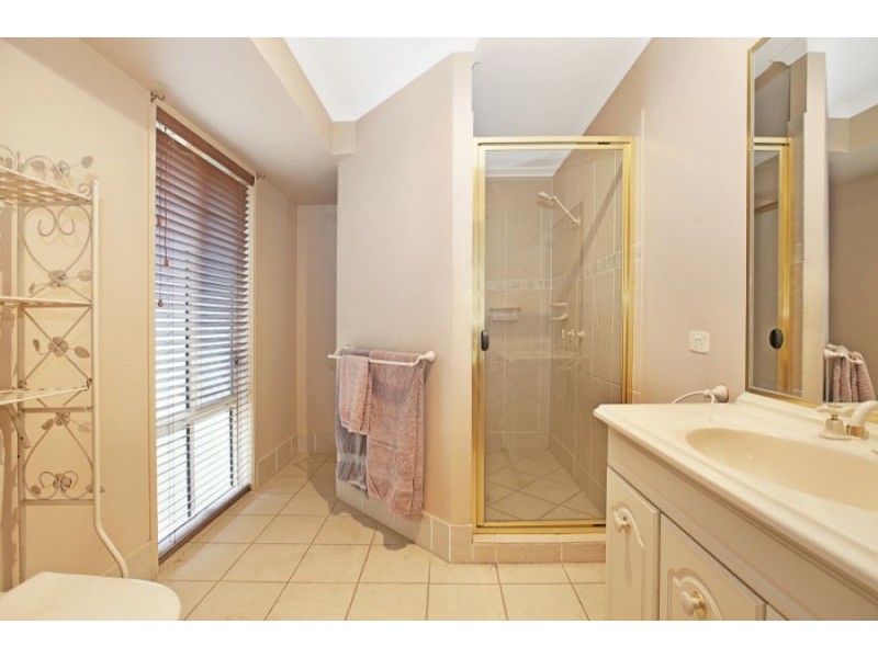 14 Clearview Drive, Glass House Mountains QLD 4518