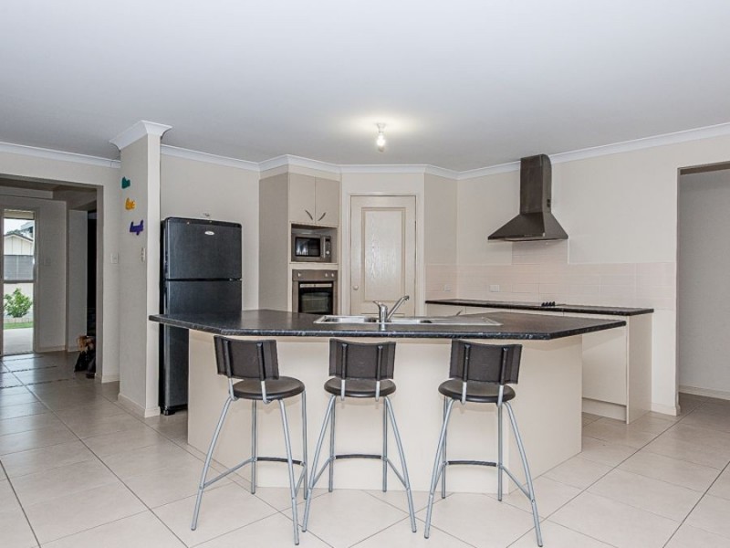 14 Eloise Place, Burpengary QLD 4505