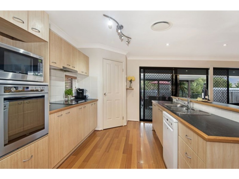 7 Trewhella Court, Petrie QLD 4502