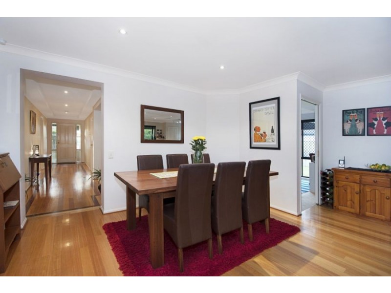 7 Trewhella Court, Petrie QLD 4502