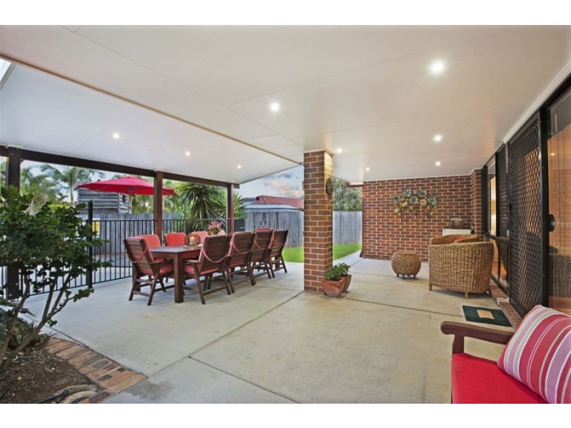 7 Trewhella Court, Petrie QLD 4502