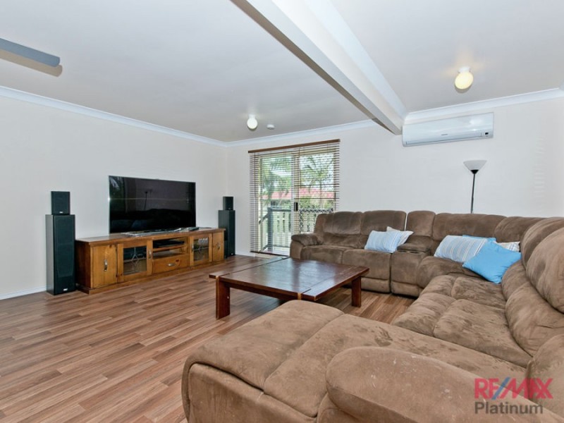 2 Somerset Drive, Deception Bay QLD 4508