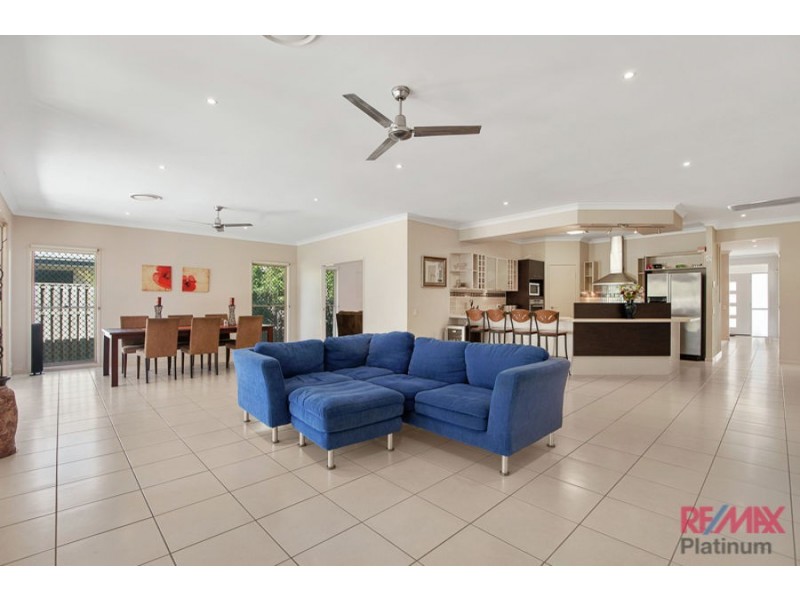66 River Oak Way, Narangba QLD 4504