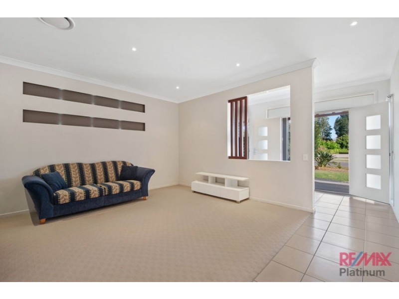 66 River Oak Way, Narangba QLD 4504