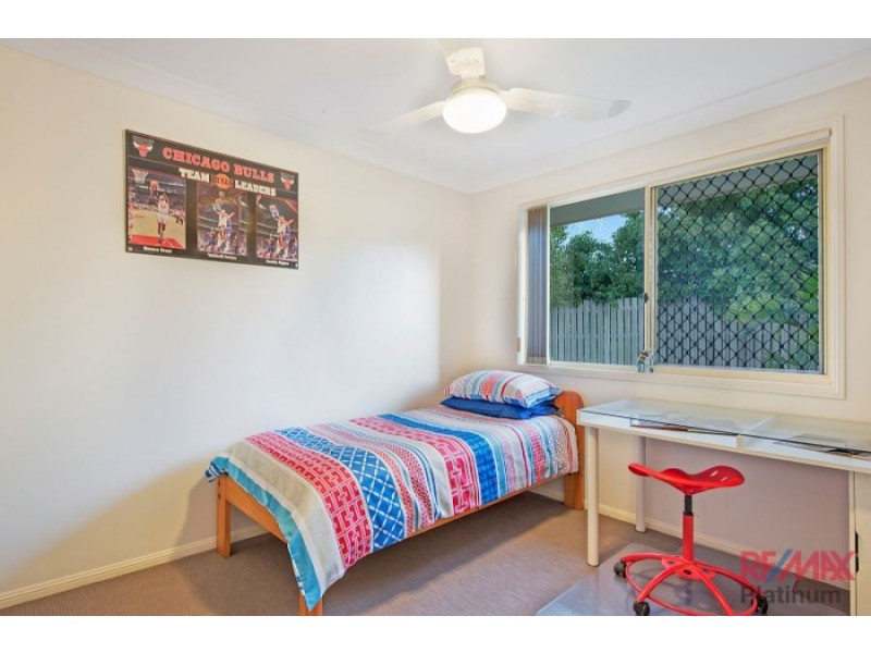 18 Songlark Court, Mango Hill QLD 4509