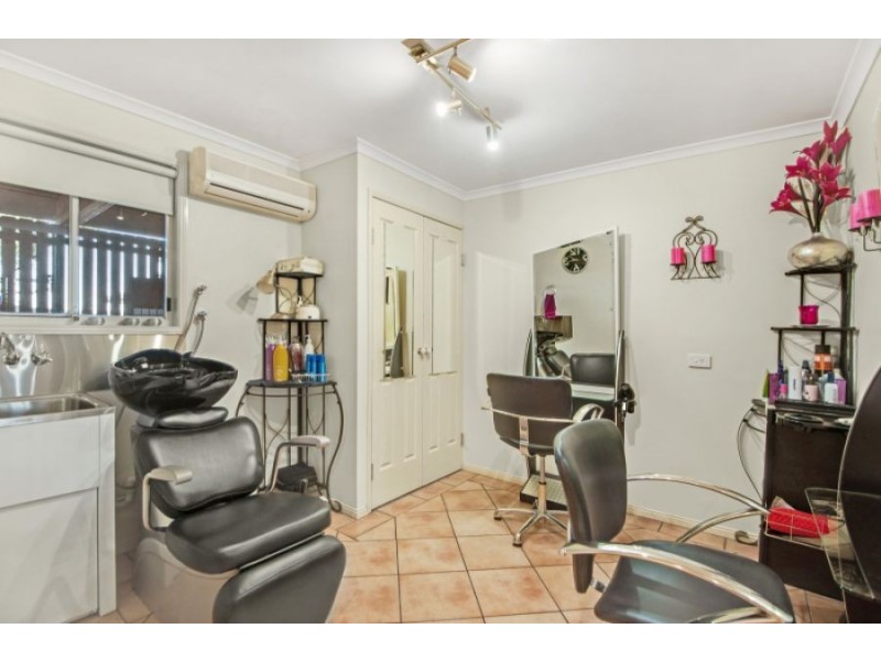 12 Giles Chase, Narangba QLD 4504