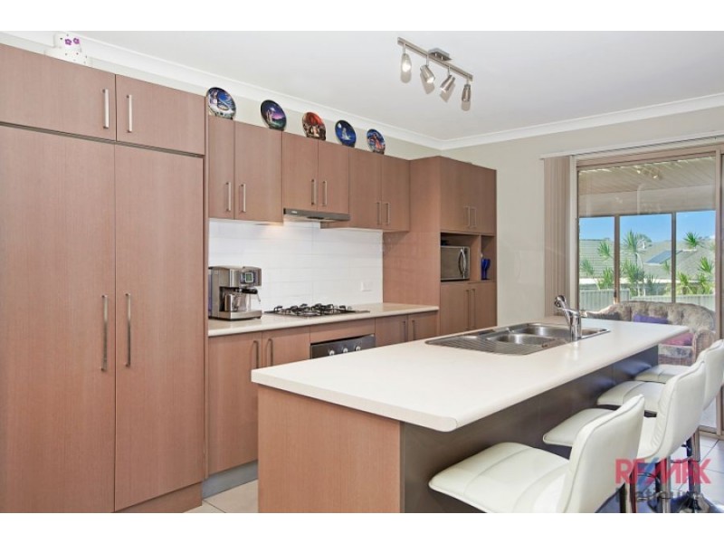 8 Baybreeze Close, Deception Bay QLD 4508