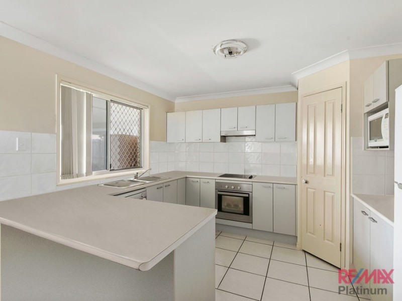 47 Hubner Drive, Rothwell QLD 4022
