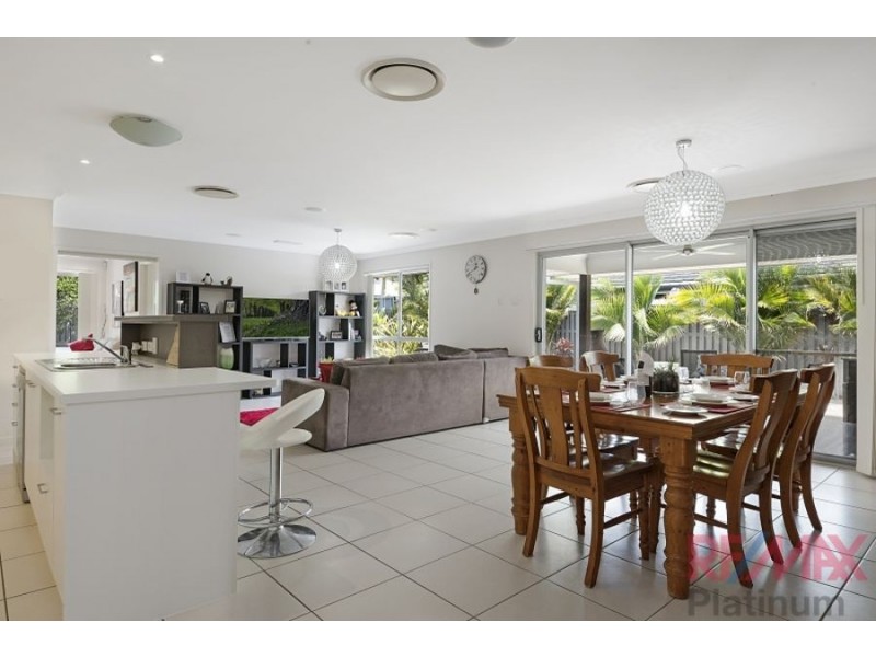 8 Shrike Court, Narangba QLD 4504