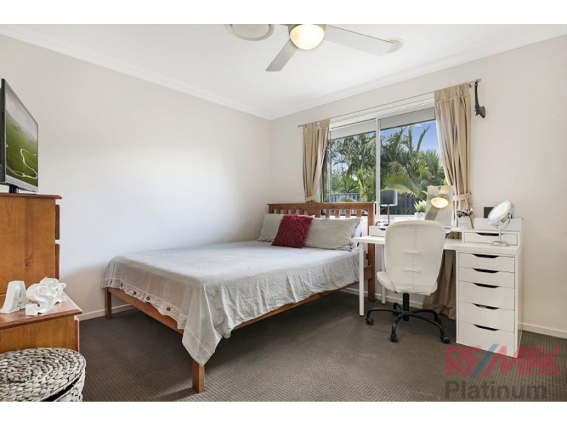 8 Shrike Court, Narangba QLD 4504