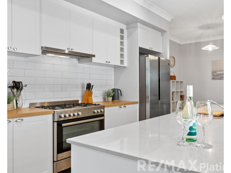 60 Maidenhair Drive, Narangba QLD 4504