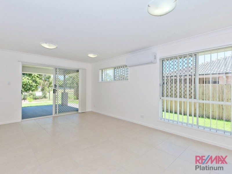 35 Pinegrove Street, Morayfield QLD 4506