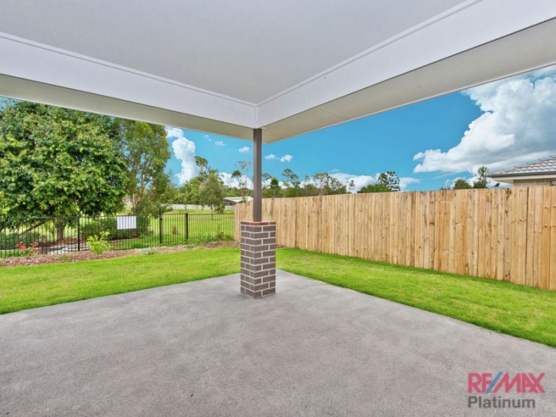 35 Pinegrove Street, Morayfield QLD 4506