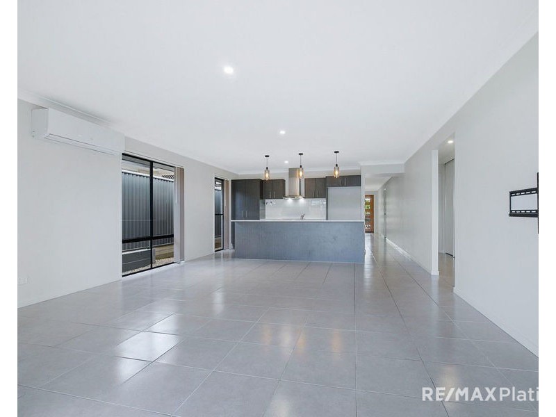 9 Stately Crescent, Narangba QLD 4504