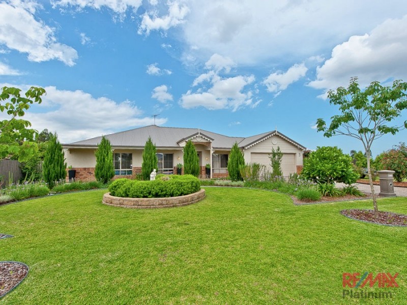 3 White Cedar Place, Narangba QLD 4504