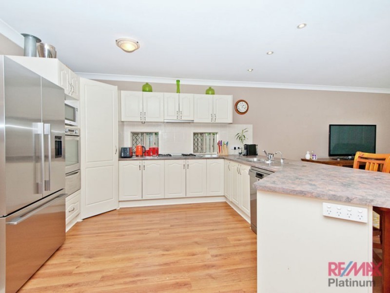 3 White Cedar Place, Narangba QLD 4504
