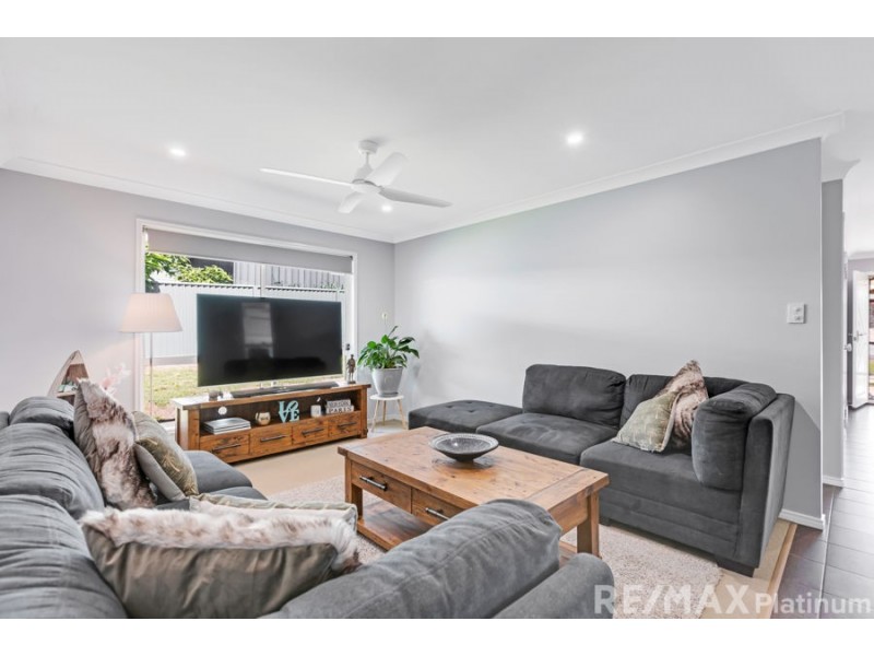 5 Damber Close, Morayfield QLD 4506