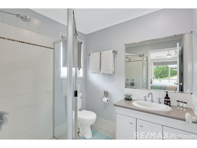 5 Damber Close, Morayfield QLD 4506