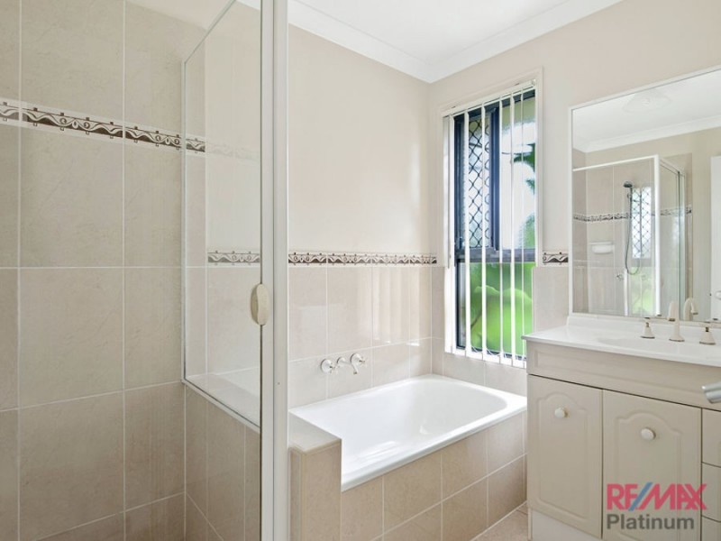 102 Creekside Drive, Narangba QLD 4504