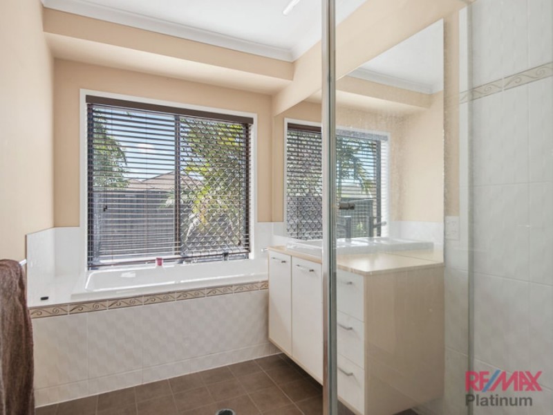 44 Creekside Drive, Narangba QLD 4504
