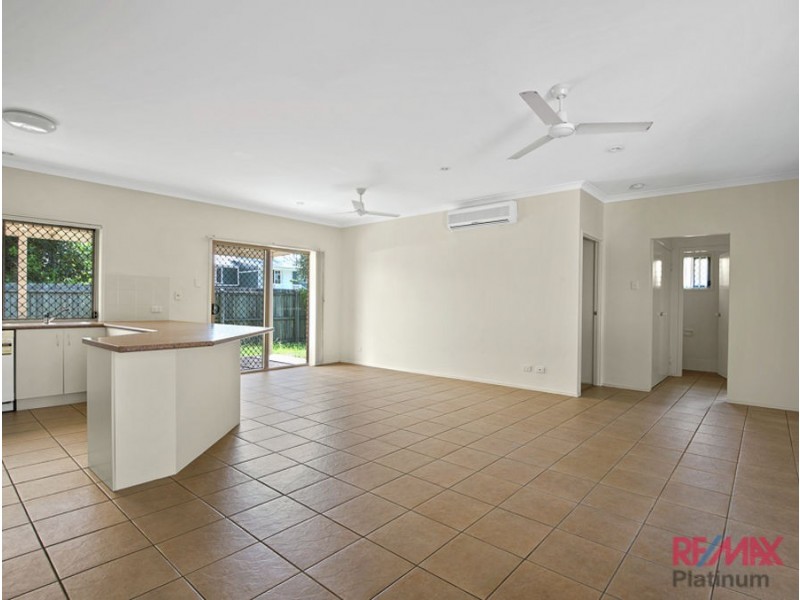 2/8 Charles Street, Caboolture QLD 4510