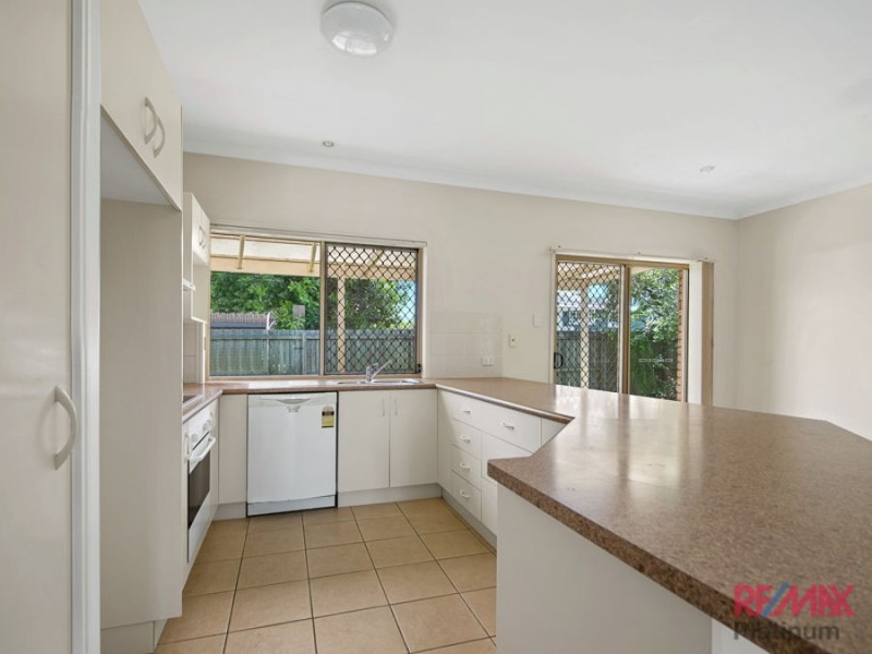 2/8 Charles Street, Caboolture QLD 4510